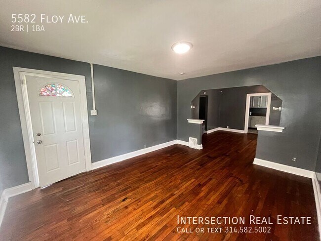 Foto del edificio - 5582 Floy Ave