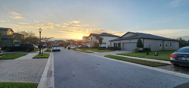 Foto del edificio - 19376 Blossom Vine Ln