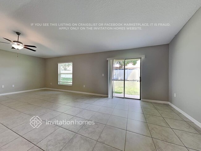Building Photo - 1524 Blue Rose Dr