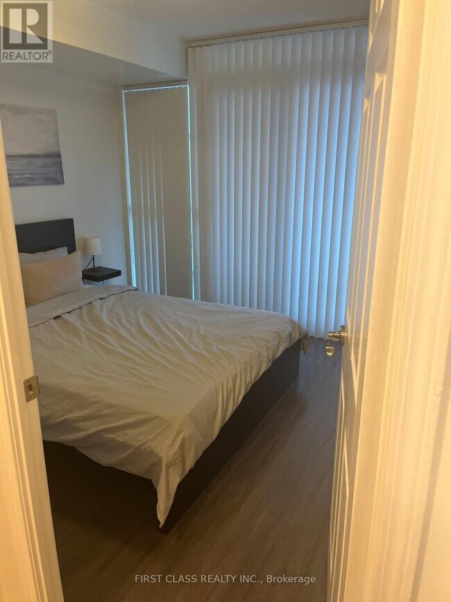 Photo du bâtiment - 88 Grangeway Ave