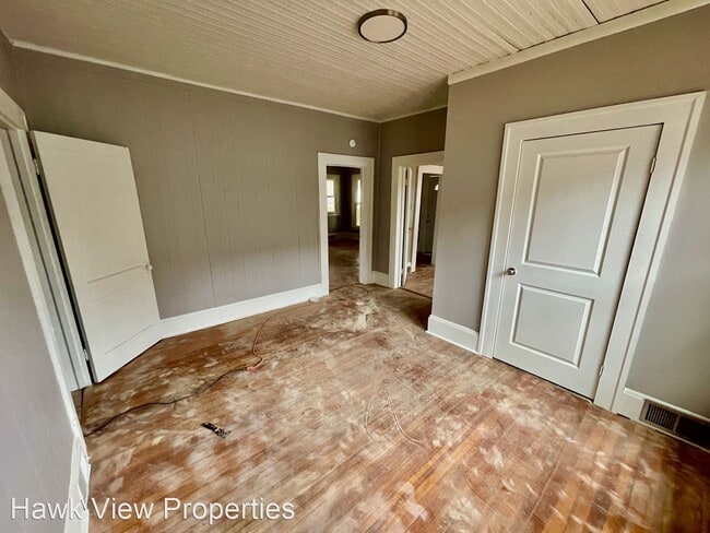 Building Photo - 3 br, 1.5 bath House - 2447 Marble Street
