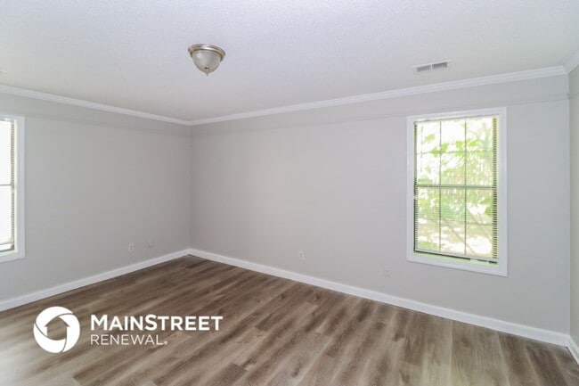 Foto del edificio - 8257 River Creek Cove