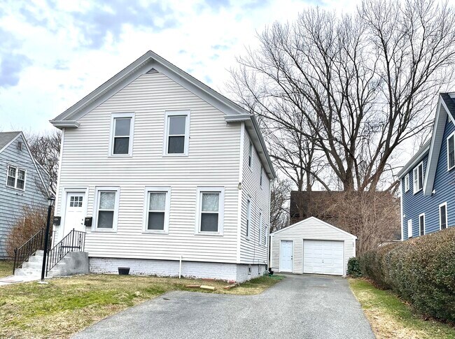 35 Foxhill ave - 33 Foxhill Ave