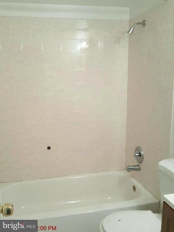 Foto del edificio - 11620 Vantage Hill Rd