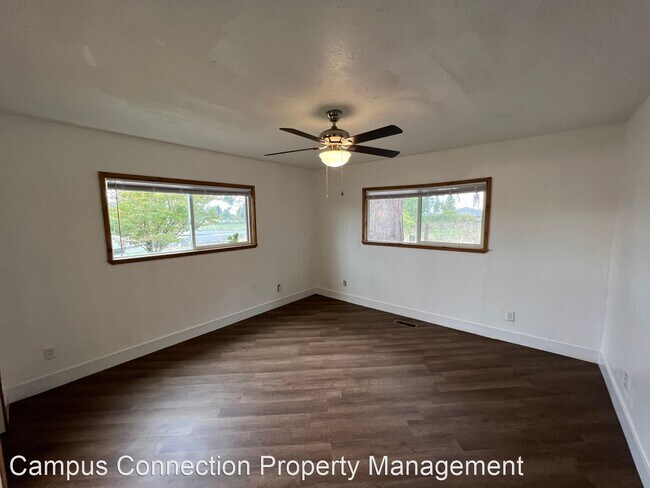 Building Photo - 4 br, 2 bath House - 1243 W Washington St