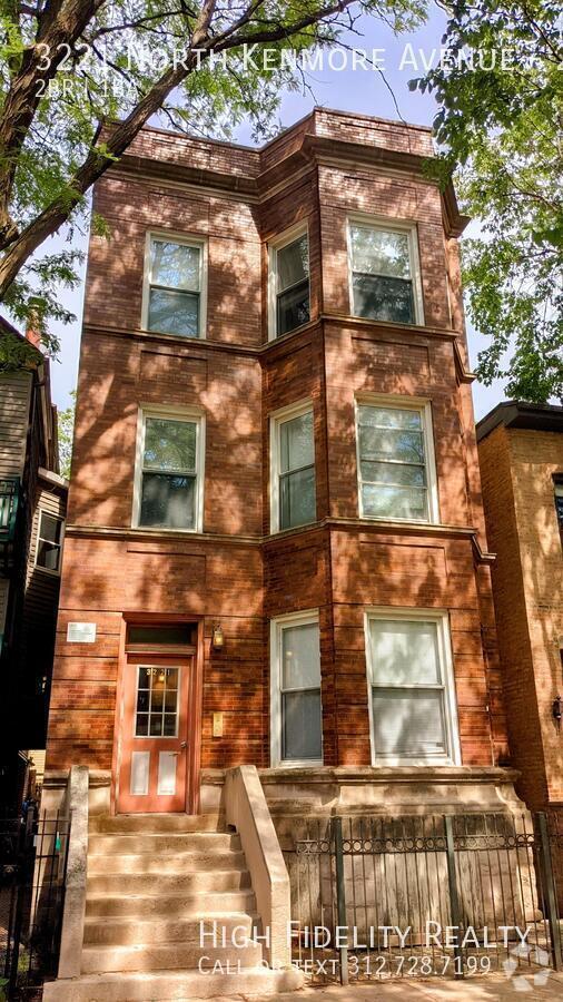 Building Photo - 3221 N Kenmore Ave