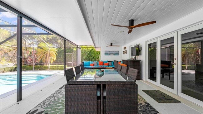 Building Photo - 1441 Agua Ave