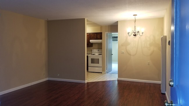 Building Photo - 3792 Bertini Ct