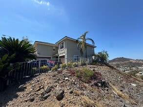 Building Photo - 10394 Valley Waters Dr