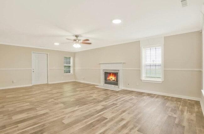 Foto del edificio - 4009 Melvin Dr SW