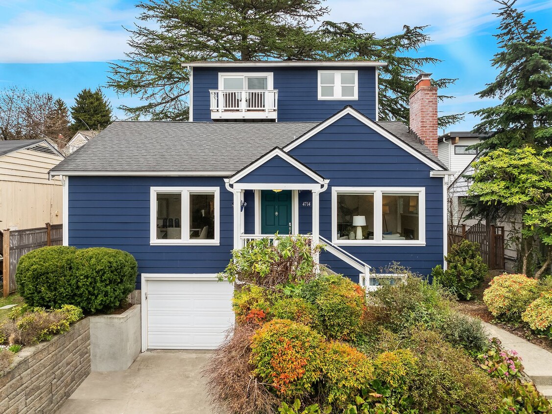 Primary Photo - Laurelhurst Home