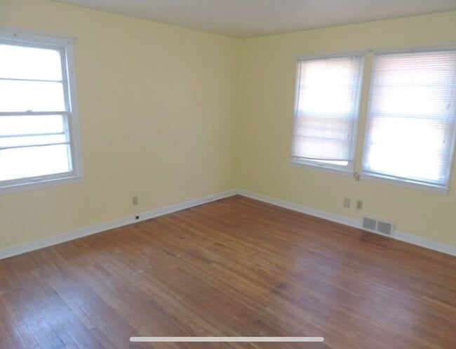 Bedroom - 503 Melrose Ct