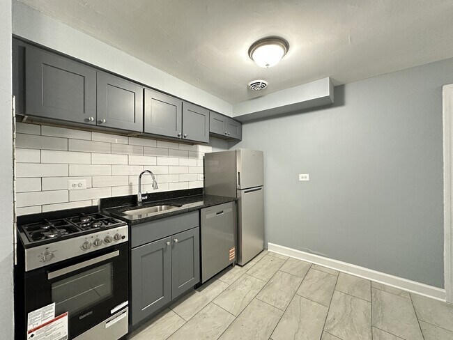 Foto del edificio - 6725 N California Ave