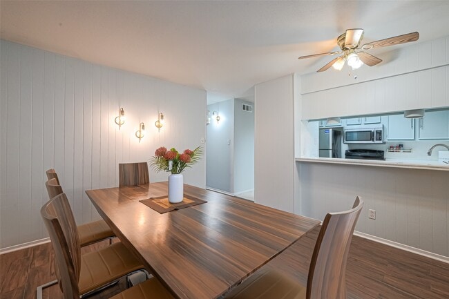 Foto del edificio - 10188 Beekman Pl Dr