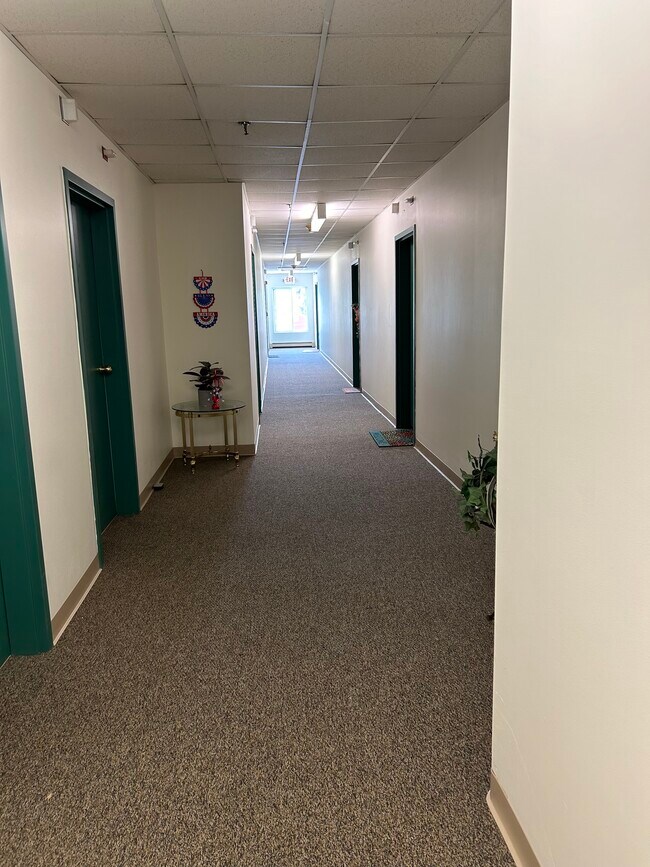 Foto del edificio - City View Senior Apartments