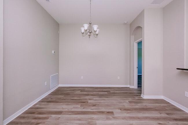 Building Photo - 11634 Addison Chase Dr