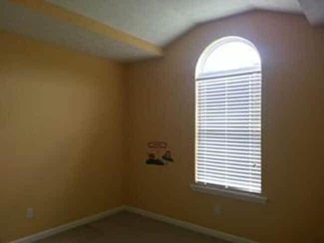 Foto del edificio - 107 Winchester Ct