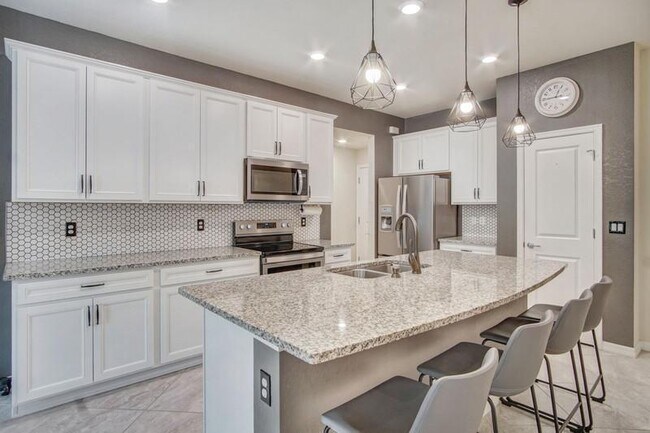 Foto del edificio - 2374 Post St