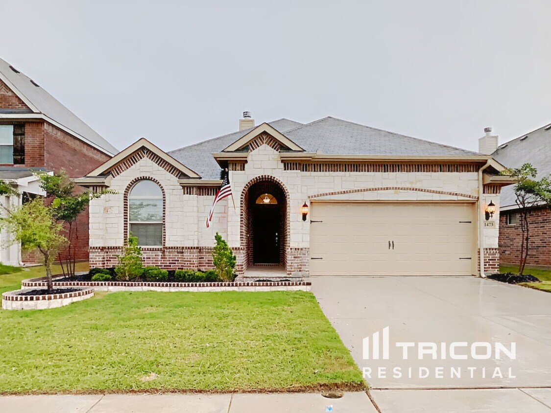 Foto principal - 1473 Eagle Nest Dr