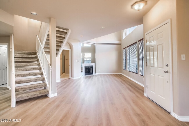 Foto del edificio - 10258 N 12th Pl