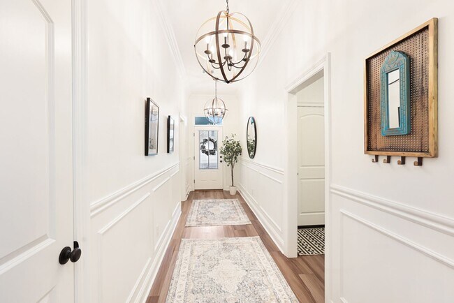 Foto del edificio - Clean 3 bed 2 bath home in quiet neighborh...