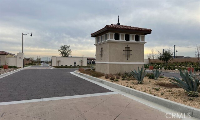 Building Photo - 16746 Mistletoe Ln