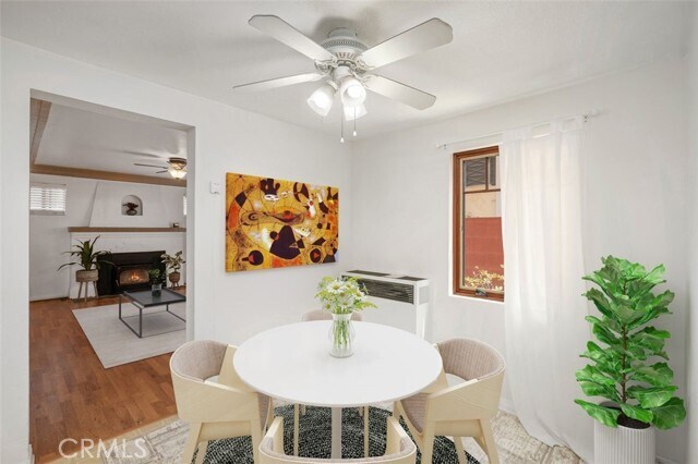 Foto del edificio - 832 Cypress Ave