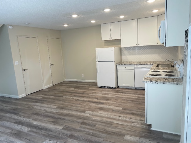 Building Photo - 1161 Driftwood Terrace