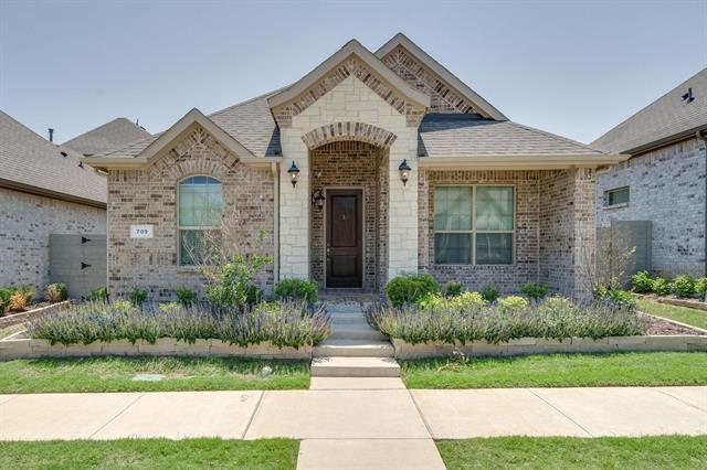Foto principal - 709 Boardwalk Way