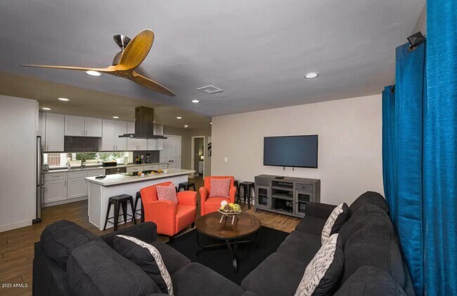 Foto del edificio - 2844 N 81st Way