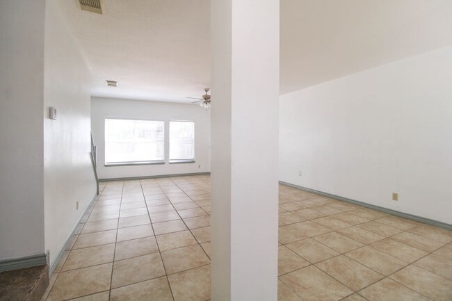 Photo - 4602 Rock Nettle House