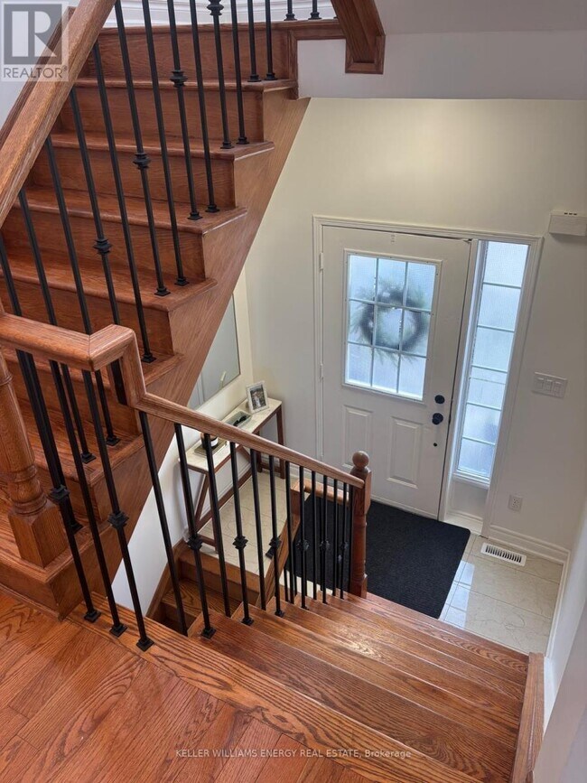 Building Photo - 575 Steeple Hill