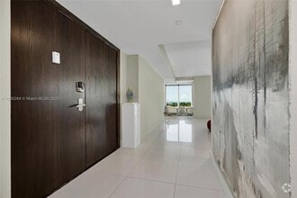Building Photo - 607 Ocean Dr