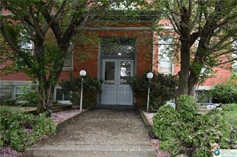 Foto principal - 1236 Washington St