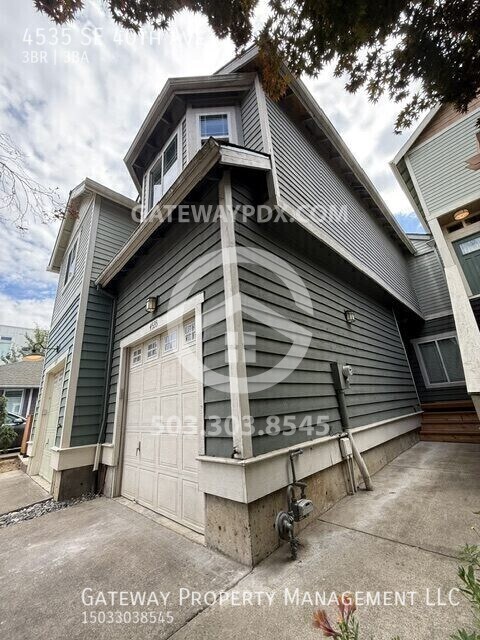 Foto del edificio - 4535 SE 40th Ave