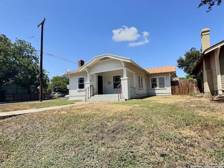 Photo - 1101 E Highland Boulevard Unit