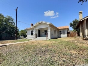 Building Photo - 1101 E Highland Blvd