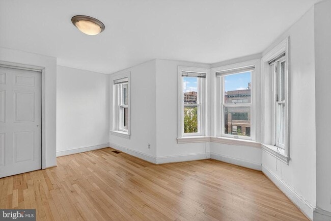 Foto del edificio - 1916 15th St NW
