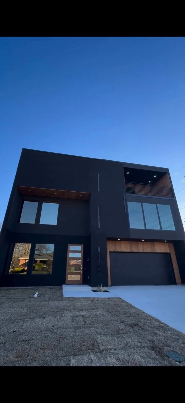 Building Photo - 1400 Edgemont Ave