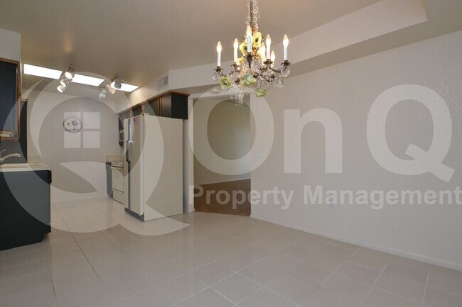 Foto del edificio - 13082 N 100th Dr