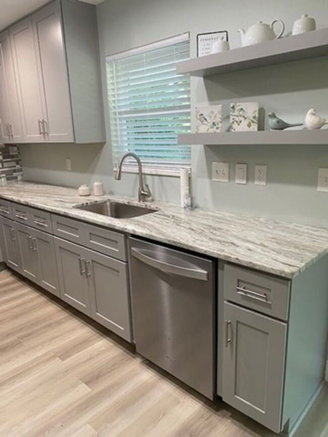 Foto del edificio - UPDATED 3B/1.5B Home in the Heart of Ft. Walton Beach