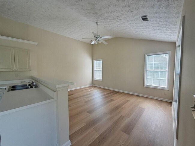 Foto del edificio - 902 Conners Cove NW