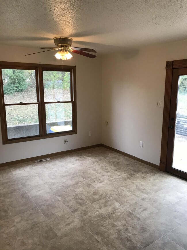 Foto del edificio - 610 Perry St