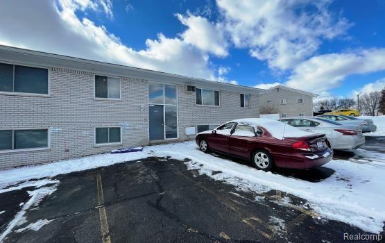 Primary Photo - 209 Summit Ridge Dr