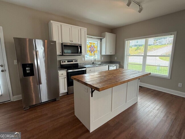 Building Photo - 519 Liberty Pk Dr