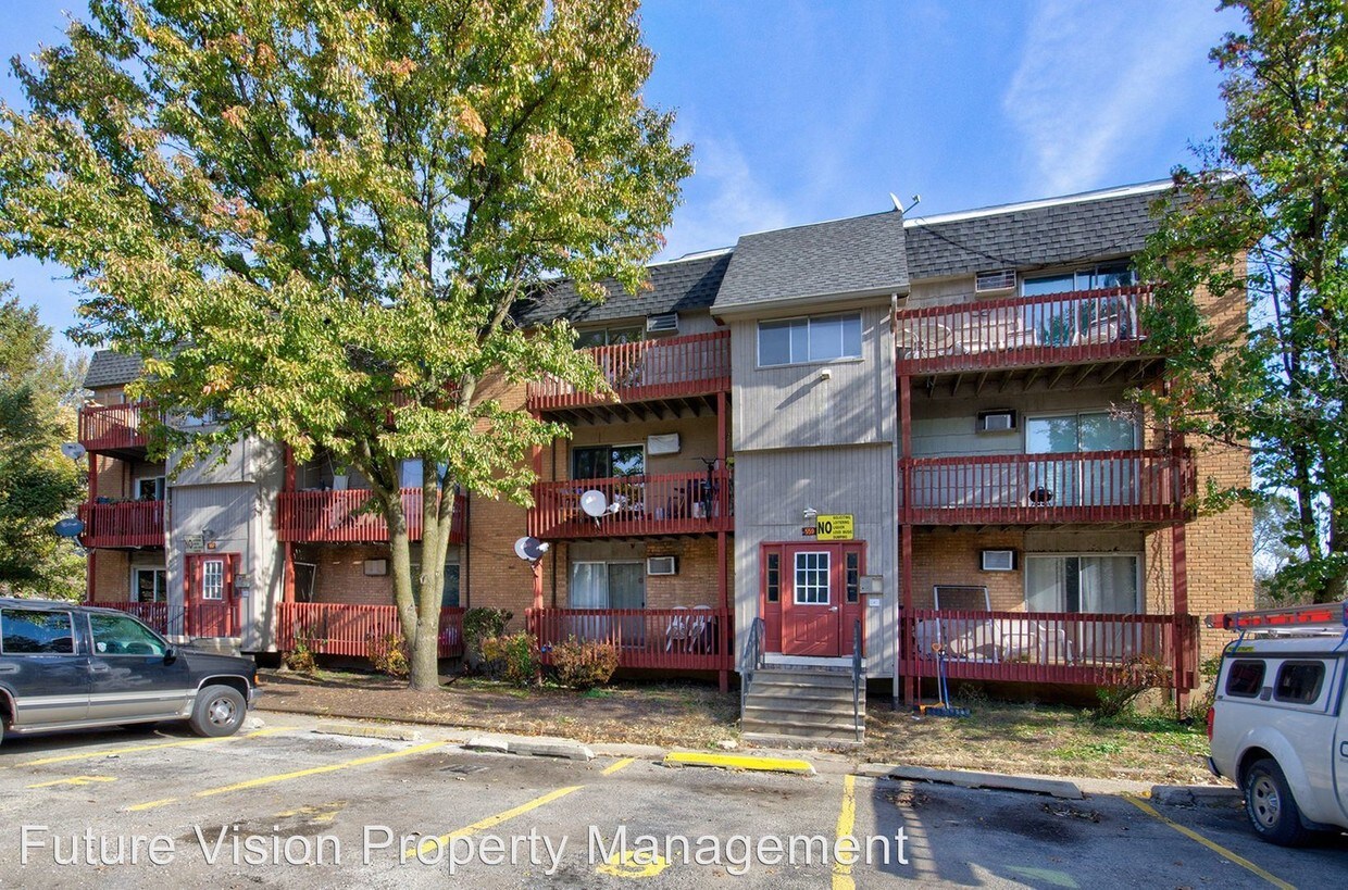 Primary Photo - 559 Ashland Ave