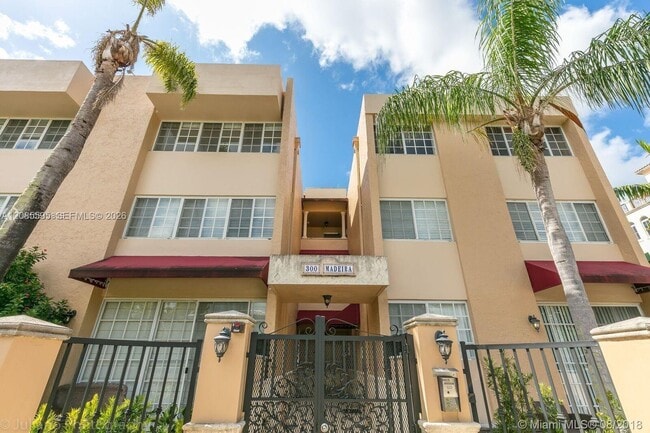Building Photo - 300 Madeira Ave