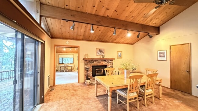 Foto del edificio - Full Time Rental On Crestview