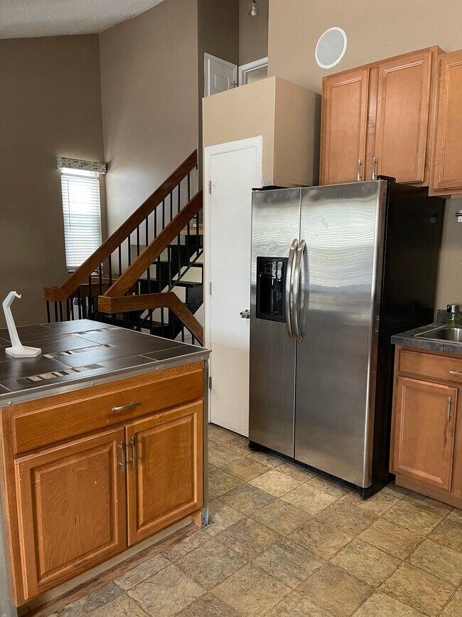 Building Photo - 835 Tammany Dr