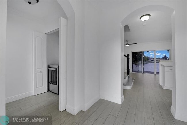 Building Photo - 12925 SW 28th Ct